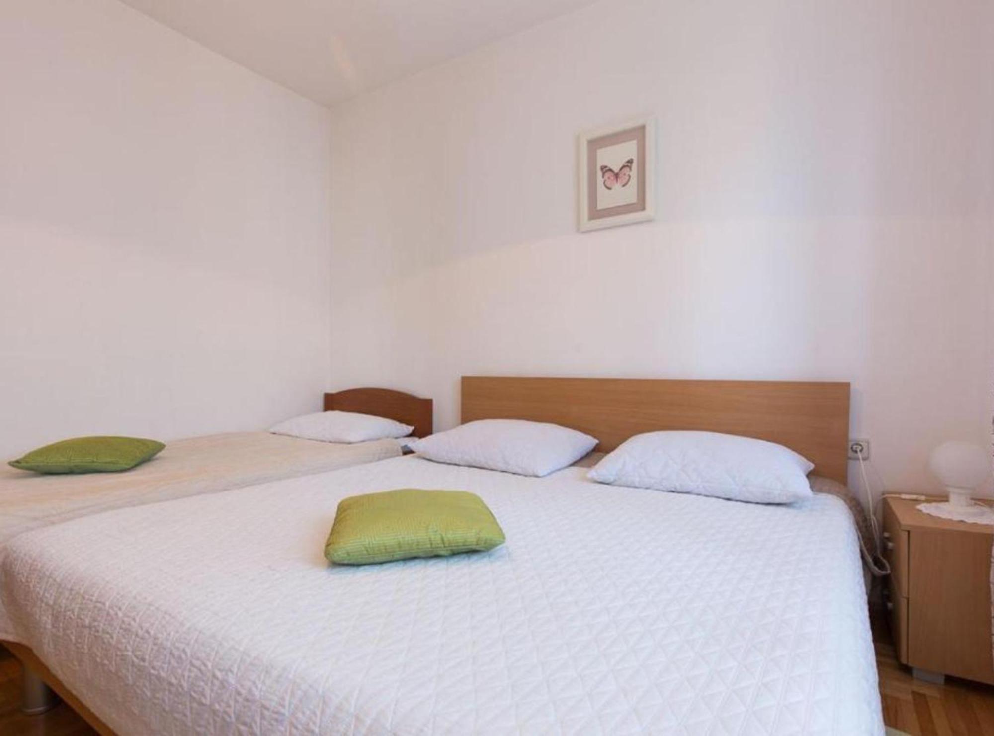 Apartments Marko Нови-Винодолски Экстерьер фото