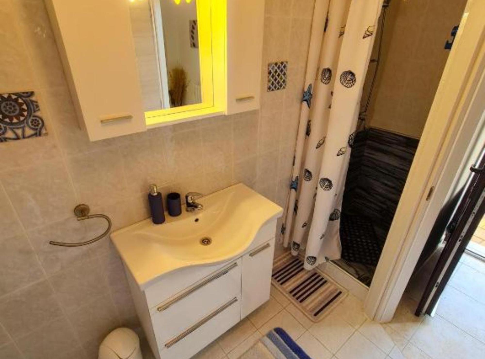 Apartments Marko Нови-Винодолски Экстерьер фото