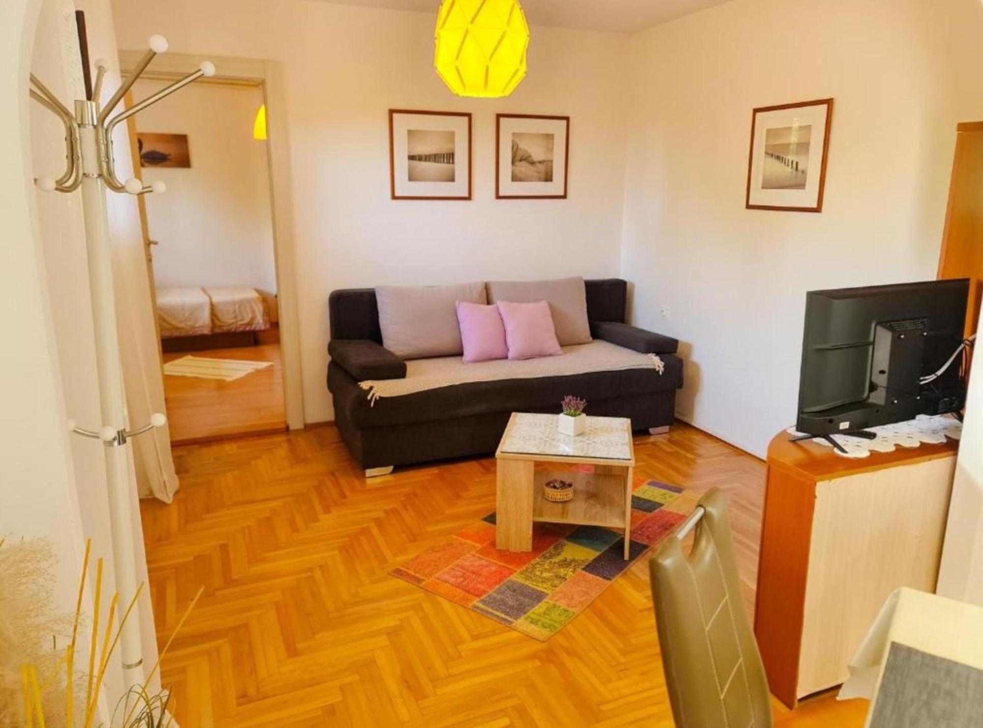 Apartments Marko Нови-Винодолски Экстерьер фото