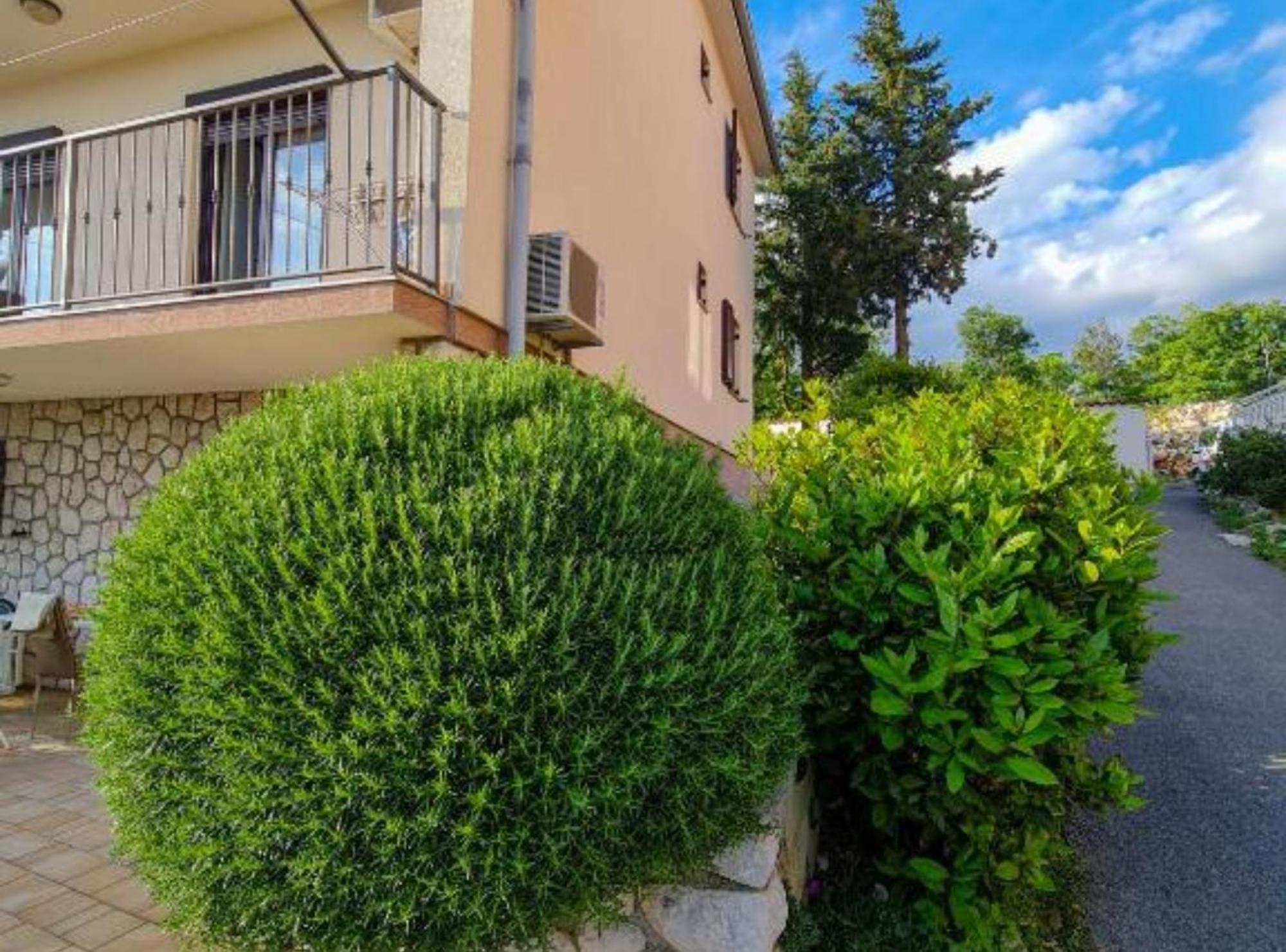 Apartments Marko Нови-Винодолски Экстерьер фото